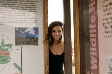 Picture 2 - Alejandra Cobos on Zishy in Tularosa Basin