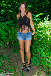 Picture 1 - Nikki Sims Walk in the Woods